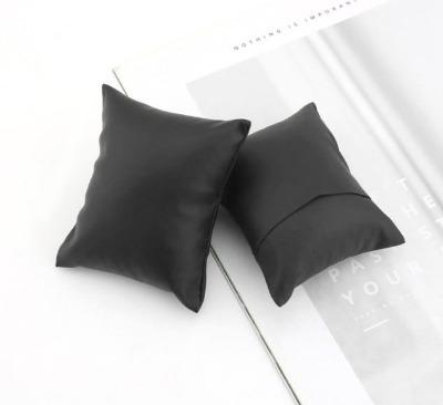 Coussin à montre en cuir Limenia™ Limenia